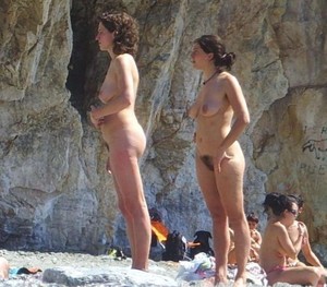 Beach porn photo with mature women